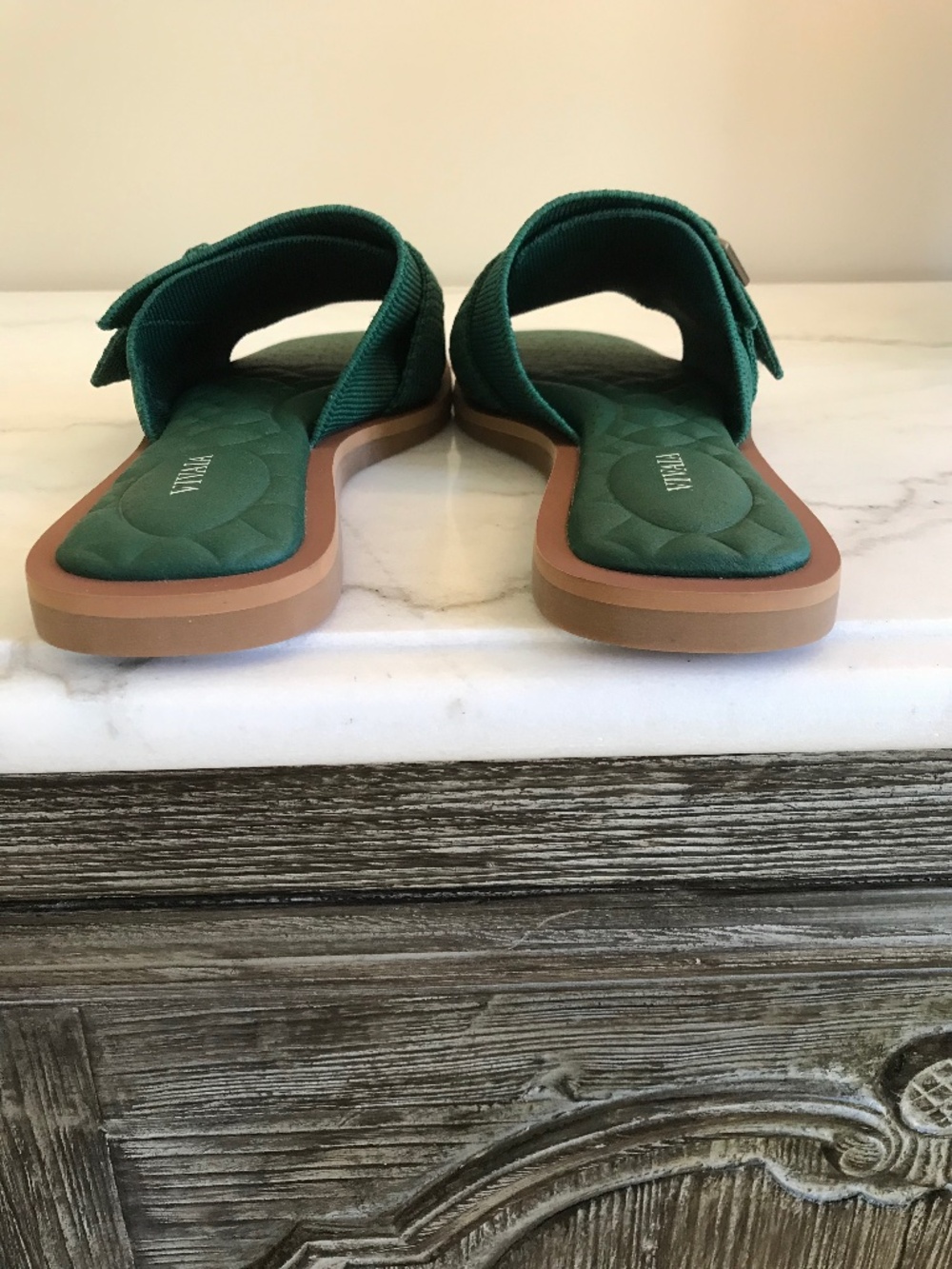 🆕 VIVAIA GREEN PILLOW TOP SLIDE SANDAL - Picture 7 of 14